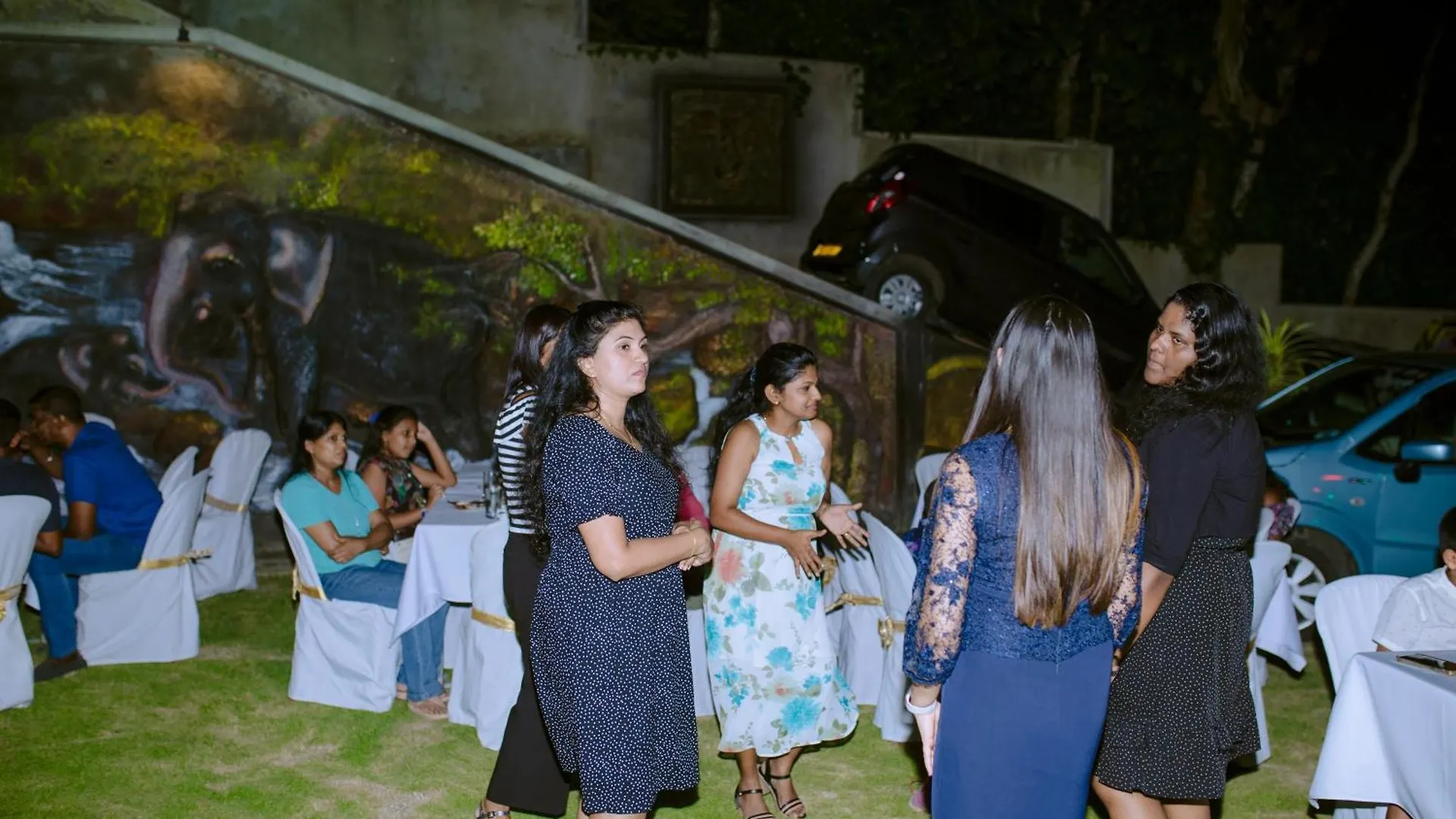 Heaven Palace Kandy Otel